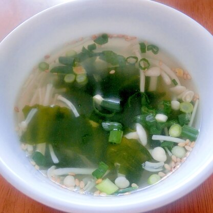 簡単！わかめとえのきの中華スープ